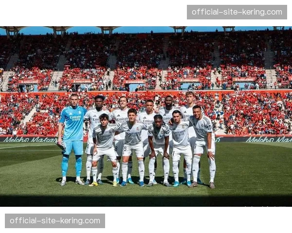 马略卡门将莱奥罗曼五扑救零封皇马 当选全场最佳球员